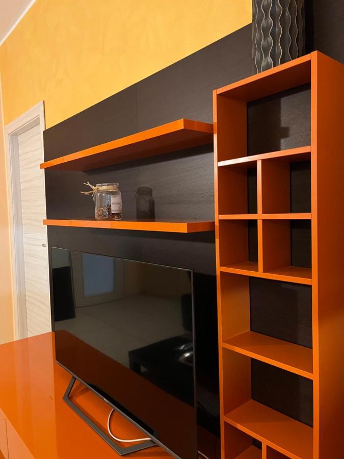 Stay In Style - Vibrant Condo In San Giovanni Lupatoto سان جيوفانّي لوباتوتو المظهر الخارجي الصورة