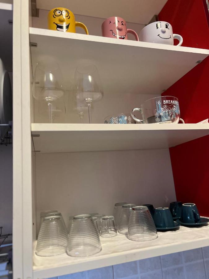 Stay In Style - Vibrant Condo In San Giovanni Lupatoto سان جيوفانّي لوباتوتو المظهر الخارجي الصورة