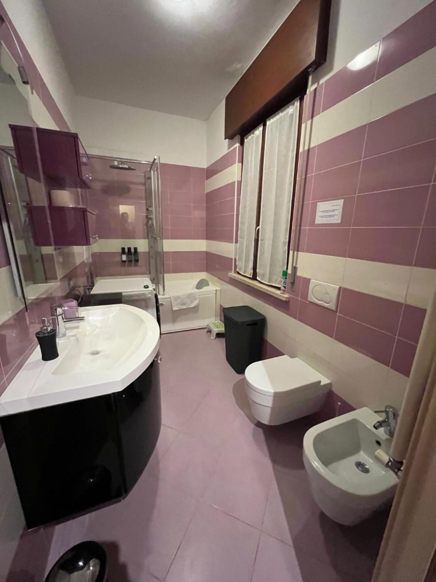 Stay In Style - Vibrant Condo In San Giovanni Lupatoto سان جيوفانّي لوباتوتو المظهر الخارجي الصورة
