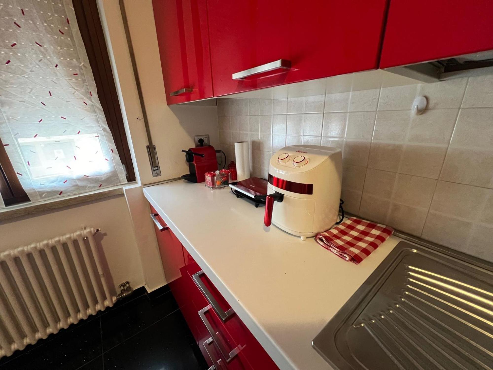Stay In Style - Vibrant Condo In San Giovanni Lupatoto سان جيوفانّي لوباتوتو المظهر الخارجي الصورة